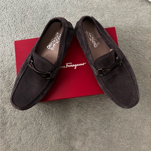 Brand New Salvatore Ferragamo Men'sGrey Suede Loafers